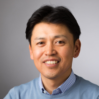井上 俊一