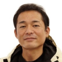 堀 健輔