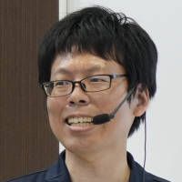 講師写真